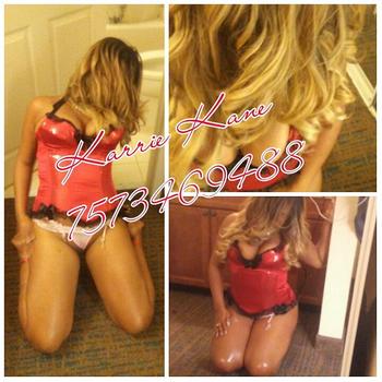 , 26  female escort, Norfolk