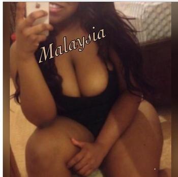 , 25  female escort, Norfolk