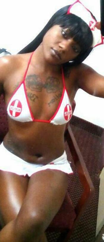 , 23  female escort, Norfolk