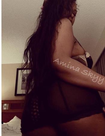 , 21 African American female escort, Norfolk