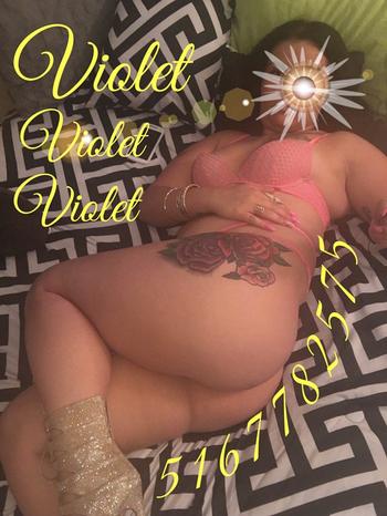 , 22  female escort, Norfolk
