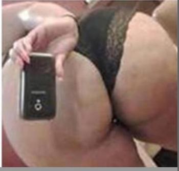 , 26  female escort, Norfolk