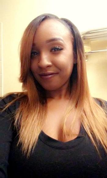 , 23  female escort, Norfolk