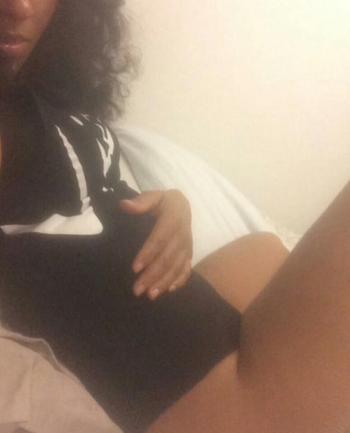 , 23  female escort, Norfolk