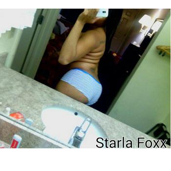 , 24  female escort, Norfolk