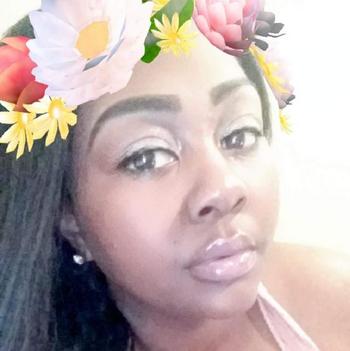 , 25  female escort, Norfolk