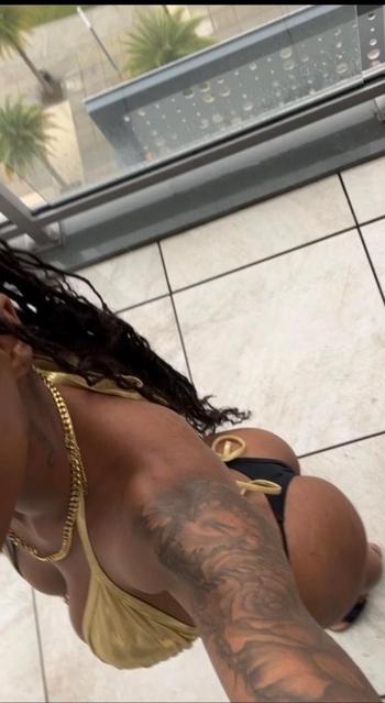 Bambi , 24  female escort, Norfolk