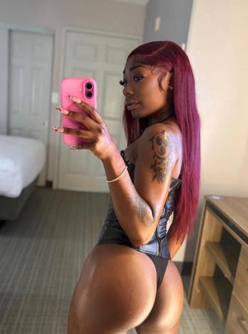 Nikki, 30  female escort, Norfolk