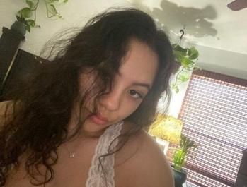 2092507712, female escort, Norfolk