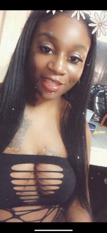 7573724915, female escort, Norfolk