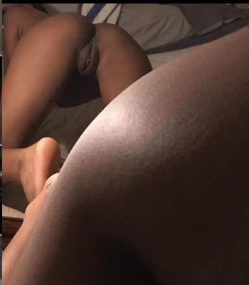 2085103046, female escort, Norfolk